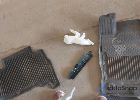 2021 Toyota 4Runner Sr5 из США, поврежденный, VIN JTEMU5JR0M5902037